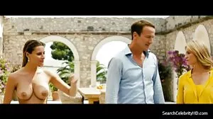 Сладката красавица порно клип бг Lily Glee грубо прецака в дупето