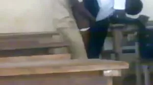 Милата секретарка Давина порно клипче Дейвис се прецака от шефа си в офиса