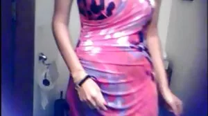 Чувствена секс клипове безплатно бляскава моделка Венера-Максима прецакана от множество петли