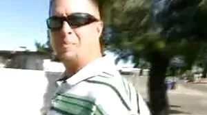 Божествена красавица с хубаво дупе аматьорски клипове Destiny Cruz си играе с вибратора си