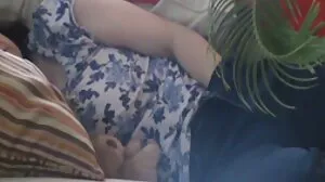 Ангелско-гърдата блондинка Оливия Остин приятно порно видео клип прецакана от огромен черен член