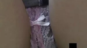 Разкошната красавица с малки цици Кейти Куш се прецака от дебел порни клипове член