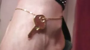 Хубавата с голямо дъно Хелена секс на клип Прайс грубо прецака отзад