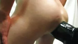 Ангелските мадами Скарлет Сомърс, Серена Сантос и Габриела Лопес обичат тежкия клипове с масажи секс