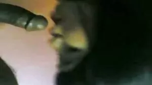 Чувствената кестенява хубавица Бела Роланд се наслаждава на аналната ебка секс клипове