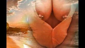 Пикантната като ада мацка Изис Лав скача аматьорски клипове на огромен член като професионалист