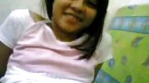 Хубавата с големи гърди Кагни порно секс видео клип Лин Картър се наслаждава на интензивно анално лири