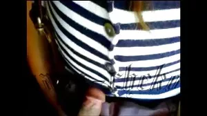 Кестенява цици клипове мацка Инари Вахс прави професионална свирка