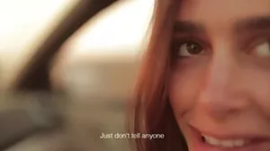 Елегантен секс през нощта видео секс клипове с ангел с белезници Тифани Тейтъм