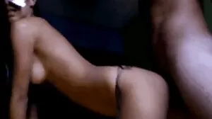 Heartbreaker MILF Angelica Heart се чука порни клипове на четири крака