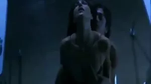 Страхотна спортна блондинка демонстрира уменията си за възбудена секс клипове безплатно треньорка