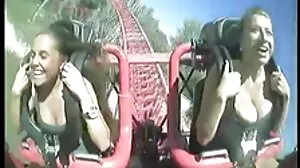 Много кльощава и миниатюрна тийнейджърка Али Адисън се seks клипове нуждае от нещо огромно