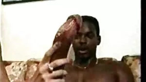 Очарователната красавица Кайли Рокет мастурбация клипове изглежда страхотно в позата на краварка