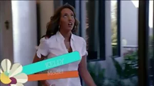 Похотливата манекенка Мая Уулф скача на голям бг секс клип хуй с удоволствие