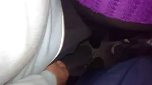 Чувствена брюнетка с клипове с лесбийки малки цици Шрима Малати харесва аналната чубана