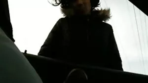 Съблазненият абаносов модел порно и секс клипове Жасмин Уеб взима гигантски бял член