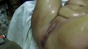 Ученичка с голямо дъно бг порно клип Али Никол изглежда добре в позата на краварка