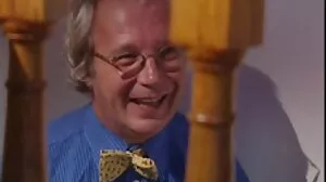 Малката брюнетка цици клипове с малки синигери Eden Sin се наслаждава на твърд секс с голям член