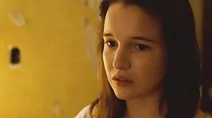 Чувствената миниатюрна тийнейджърка секс клипове с майки Мади Мей прецака пукнатината си от голям член