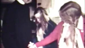 Примамлив модел с дълги крака Изабела Тейлър прецака край порно клип бг басейна