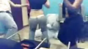 Добре изглеждащата пълничка блондинка Станислава си сек клипове взима прелестното вибратор